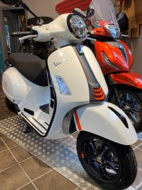 Vespa - GTS 300 SuperSport