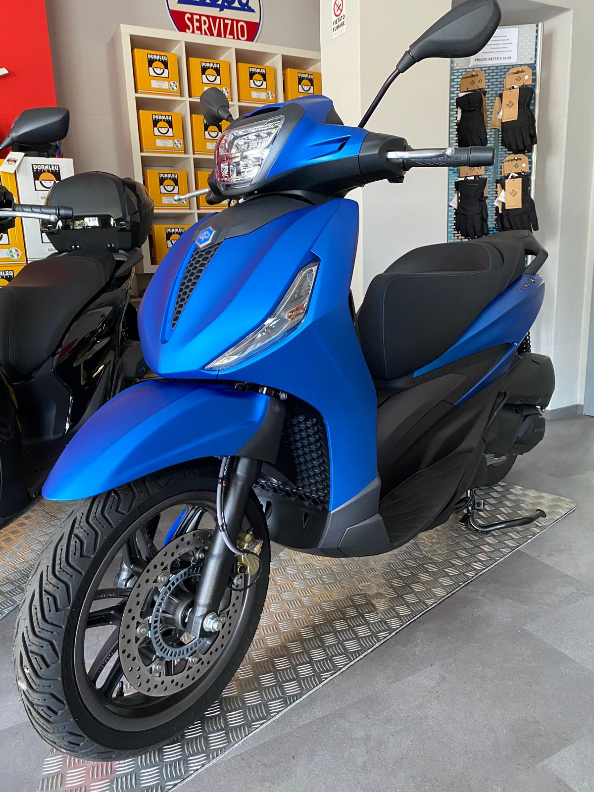 Piaggio - BEVERLY 300 I.E.