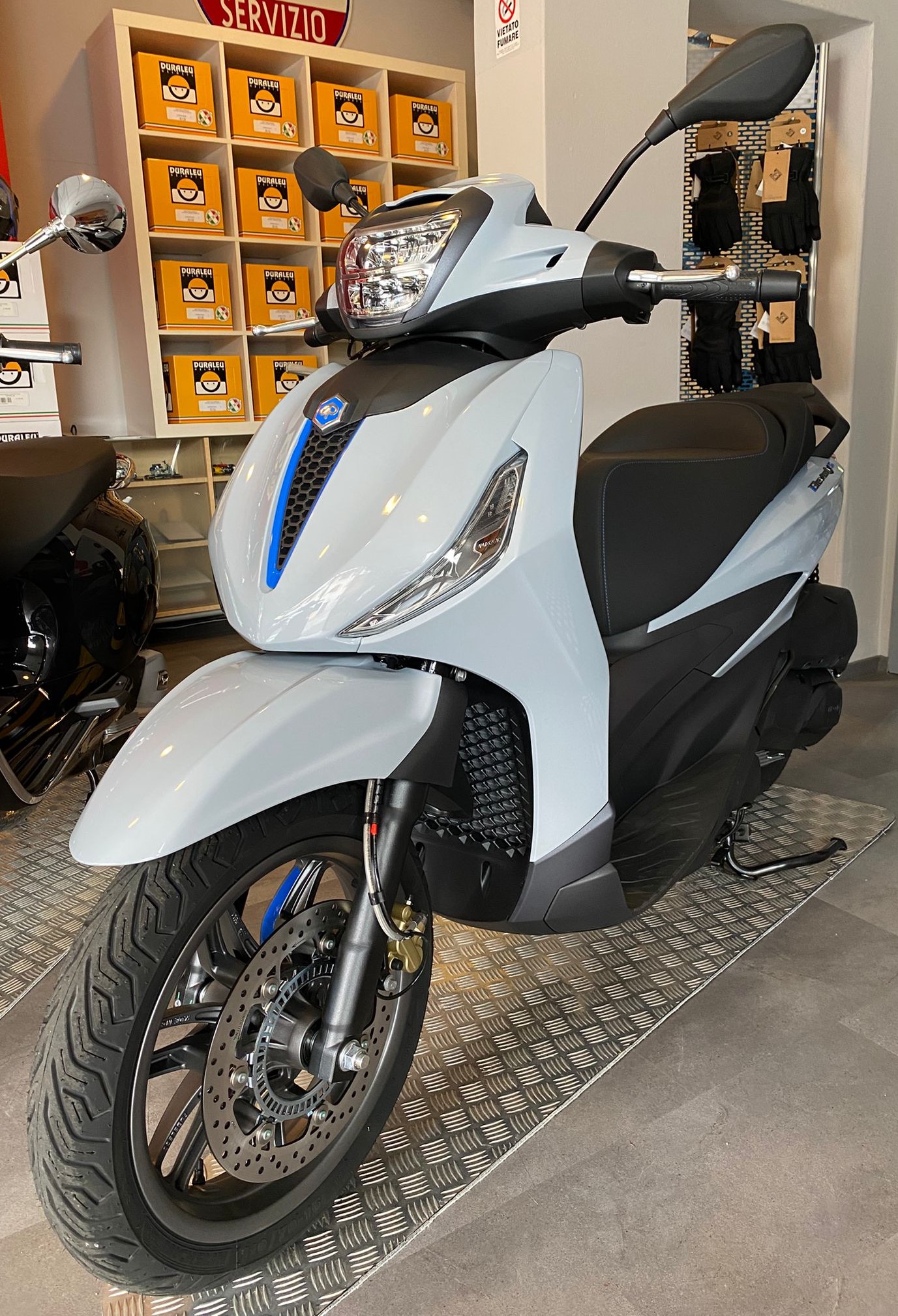 Piaggio - BEVERLY 300 I.E.