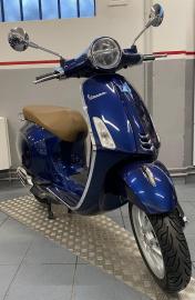 Vespa - Primavera 50 4T (2 di 3)