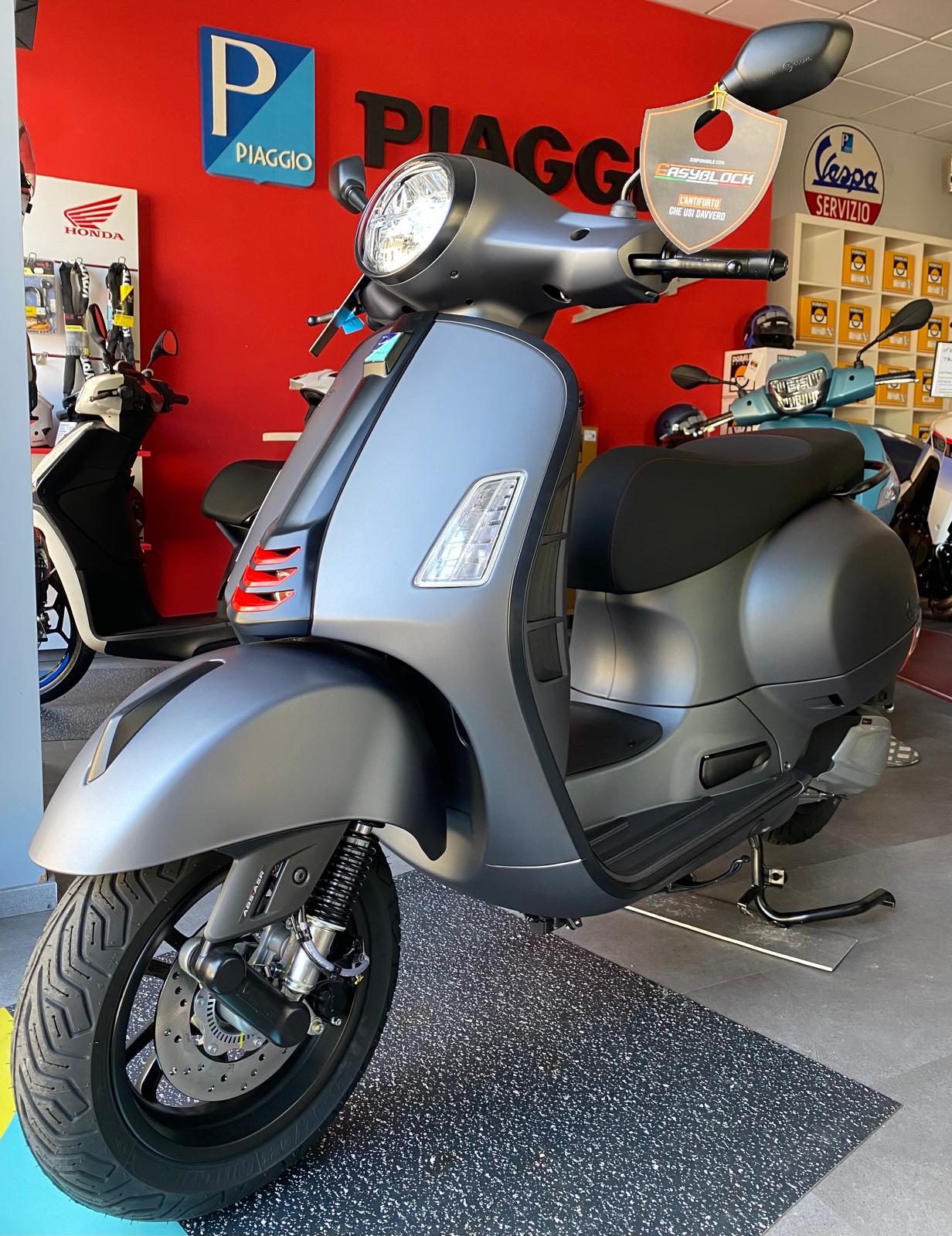 Vespa GTS 310 Super Sport