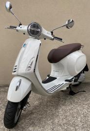 Vespa - Primavera 150