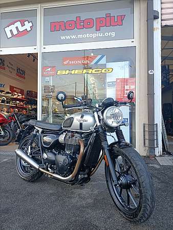 Triumph - Street Twin