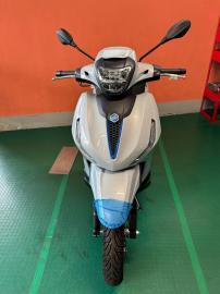 Piaggio - BEVERLY 310 (2 di 2)