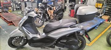 Piaggio - BEVERLY 300 I.E. (2 di 8)