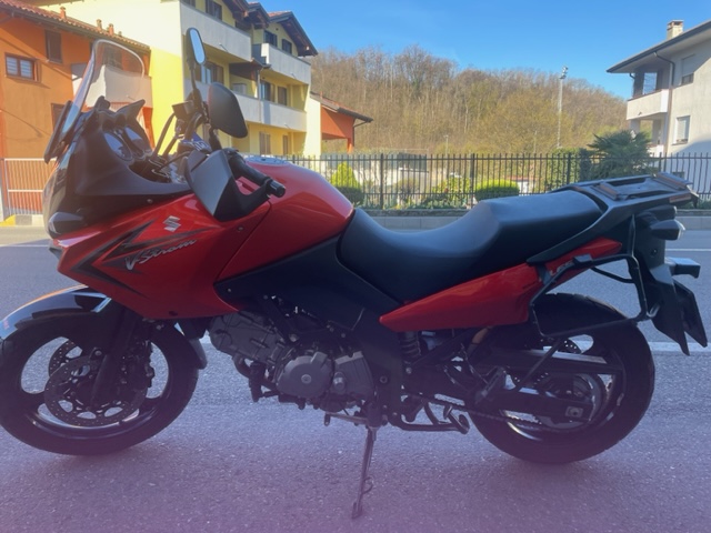 Suzuki V-STROM DL 650