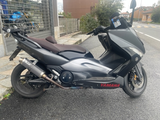 Yamaha T-MAX 500