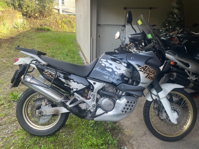 Honda AFRICA TWIN XRV 750