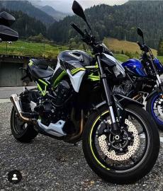 Kawasaki - Z 900 (7 di 8)