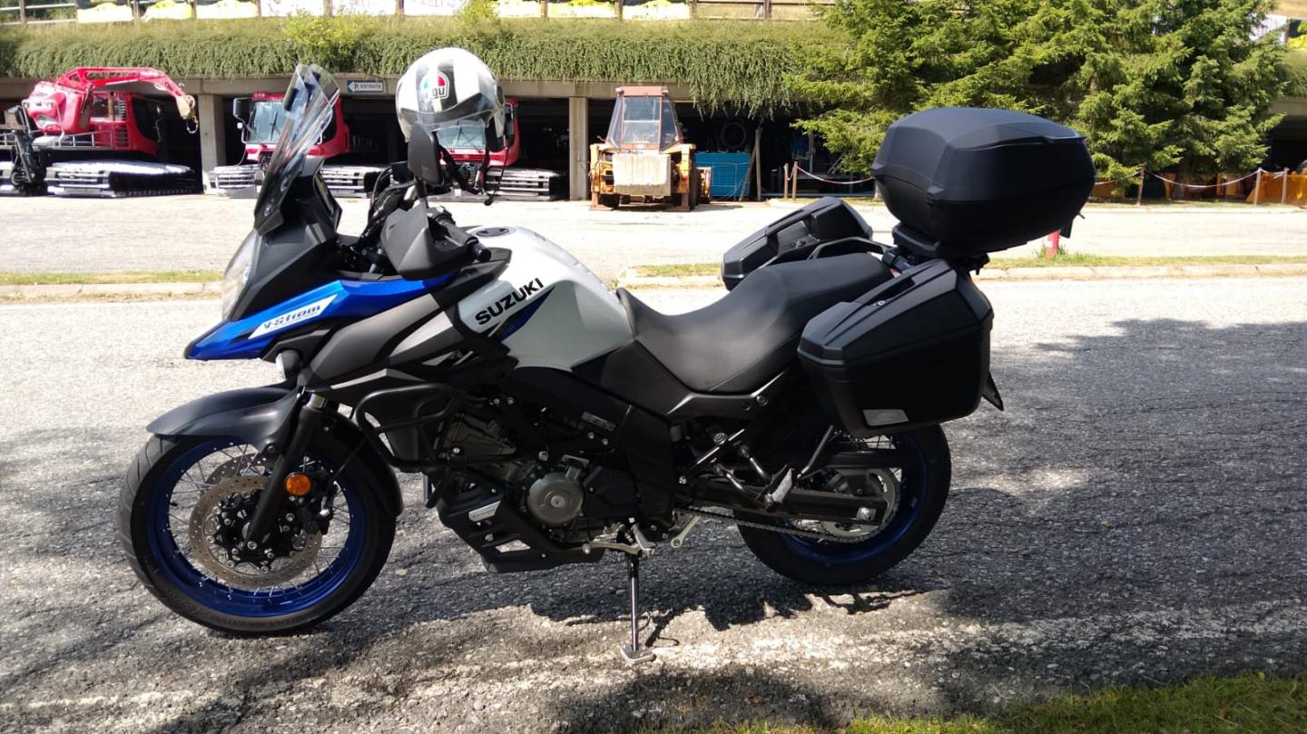 Suzuki - V-Strom 650 XT Suzuki - V-Strom 650 XT