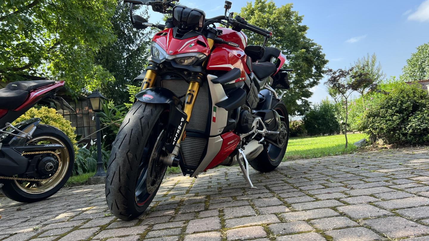 Ducati STREETFIGHTER S