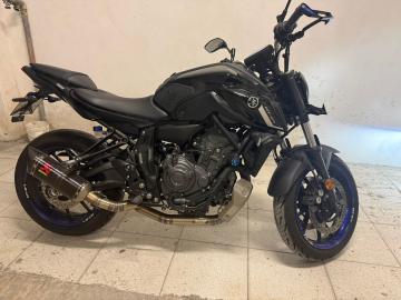 Yamaha - MT 07 (6 di 6)