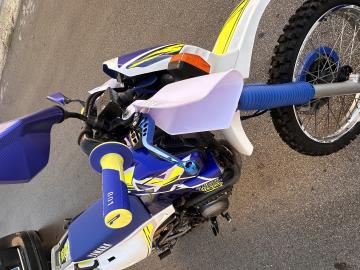 Yamaha - XT 600E (5 di 10)