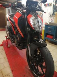 KTM - 125 DUKE (4 di 8)