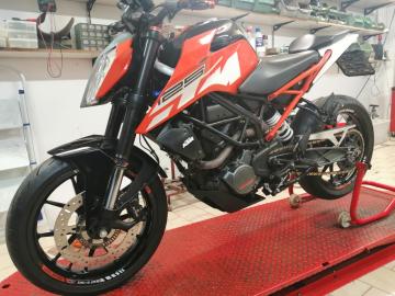 KTM - 125 DUKE (1 di 8)