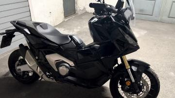 Honda - X-ADV 750 DCT