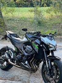 Kawasaki - Z800 (2 di 10)