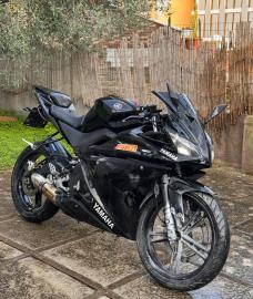 Yamaha - YZF R125 (4 di 4)