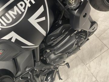 Triumph - TRIDENT 750 (8 di 10)