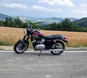 Triumph - Bonneville T120 (6 di 11)