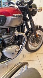 Triumph - Bonneville T120 (11 di 11)