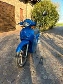 Aprilia - SCARABEO 50 (2 di 6)