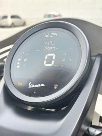 Vespa - GTV 300 (2 di 10)