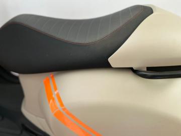 Vespa - GTV 300 (3 di 9)