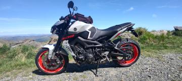 Yamaha - MT 09