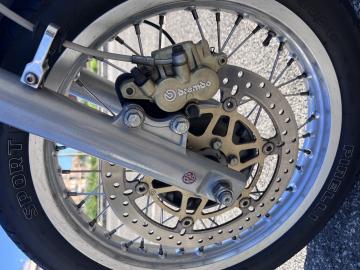 ROYAL Enfield - CONTINENTAL (4 di 10)