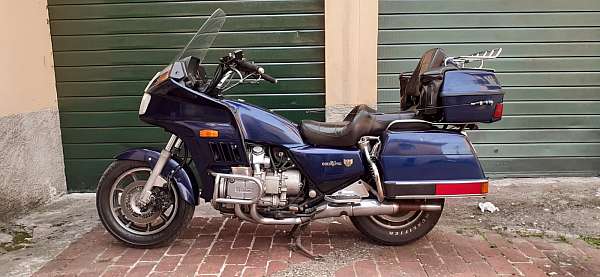 Honda - GOLDWING