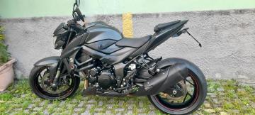 Suzuki - GSX 750 S