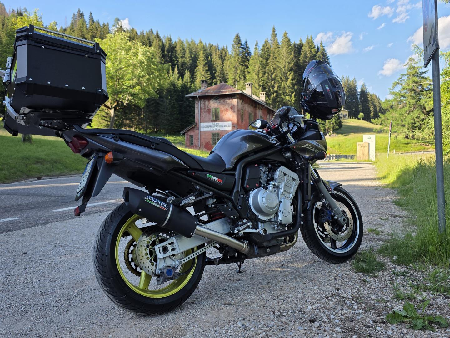 Yamaha FZS 1000 FAZER