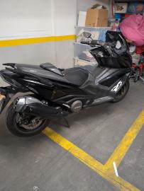 Kymco - AK 550 (5 di 6)