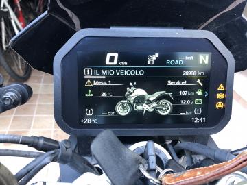 BMW - F 800 R (2 di 9)