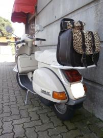 Vespa - PX 150 (1 di 4)
