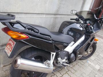 Honda - VFR 800 (3 di 7)