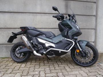 Honda - X-ADV 750 DCT (6 di 6)