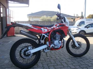 SWM - RS 125 R (2 di 4)
