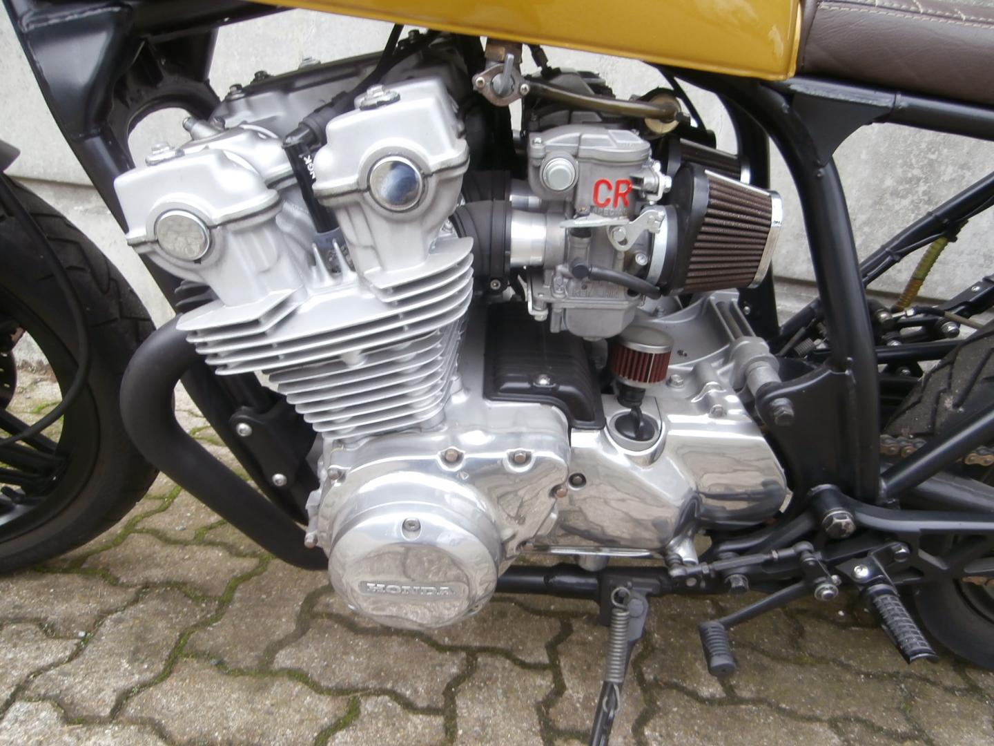 Honda CB 750 FOUR
