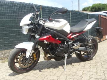 Triumph - STREET TRIPLE R (2 di 5)