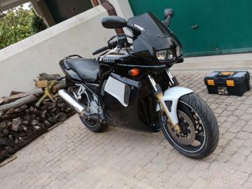 Yamaha - FZ6 FAZER (2 di 3)